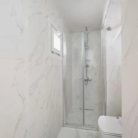 Bright Modern New 1bed1bath Hidden Gem Bebek! #78 Apartment *